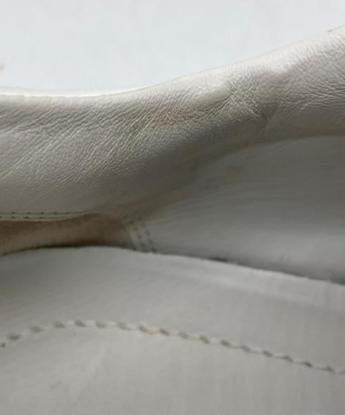 PRADA（プラダ）PRADA (プラダ) ヒールロゴローカットスニーカー ホワイト サイズ:SIZE 37の古着・服飾アイテム