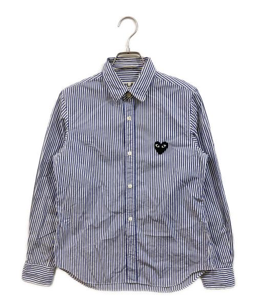 PLAY COMME des GARCONS（プレイコムデギャルソン）PLAY COMME des GARCONS (プレイコムデギャルソン) ハートワッペンストライプシャツ ブルー サイズ:Mの古着・服飾アイテム