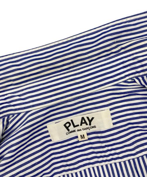 PLAY COMME des GARCONS（プレイコムデギャルソン）PLAY COMME des GARCONS (プレイコムデギャルソン) ハートワッペンストライプシャツ ブルー サイズ:Mの古着・服飾アイテム