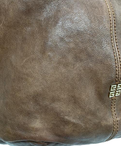 GIVENCHY（ジバンシィ）GIVENCHY (ジバンシィ) サイドジップレザーワンショルダーバッグ ブラウンの古着・服飾アイテム