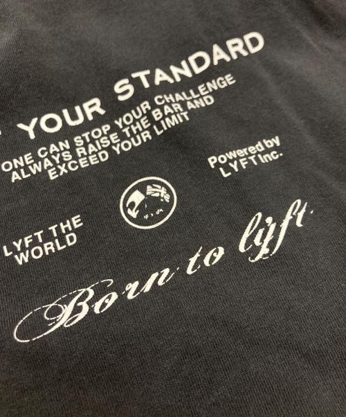 Lyft（リフト）Lyft (リフト) サークルロゴTシャツ ブラック サイズ:XLの古着・服飾アイテム