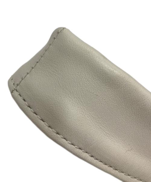 HIROKO HAYASHI（ヒロコ ハヤシ）HIROKO HAYASHI (ヒロコ ハヤシ) FABREメッシュショルダーバッグ ホワイトの古着・服飾アイテム