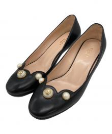 GUCCI（グッチ）の古着「GGパールパンプス」｜ブラック