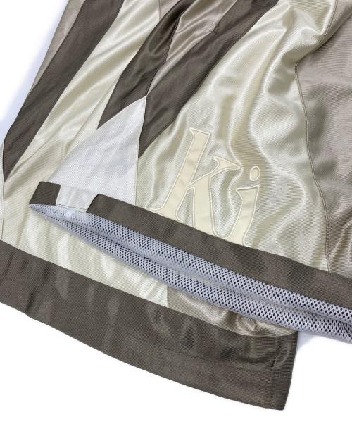 KITH（キス）KITH (キス) Faille Jersey Turbo Short ベージュ サイズ:	SIZE Mの古着・服飾アイテム