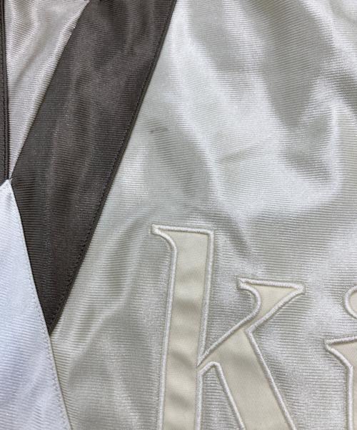 KITH（キス）KITH (キス) Faille Jersey Turbo Short ベージュ サイズ:	SIZE Mの古着・服飾アイテム