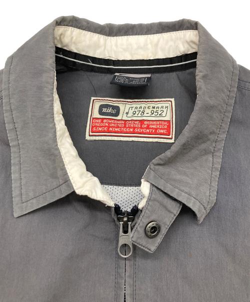 NIKE（ナイキ）NIKE (ナイキ) ジップアップジャケット グレー サイズ:	SIZE Mの古着・服飾アイテム