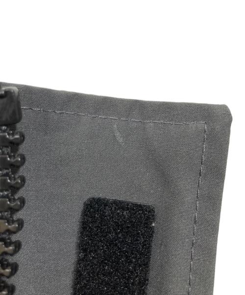 CANADA GOOSE BLACK LABEL（カナダグース ブラックレーベル）CANADA GOOSE BLACK LABEL (カナダグース ブラックレーベル) LANGFORD PARKA BL グレー サイズ:SIZE Sの古着・服飾アイテム