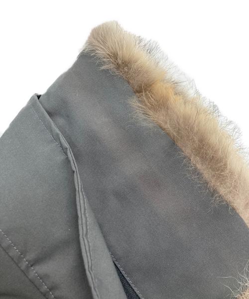 CANADA GOOSE BLACK LABEL（カナダグース ブラックレーベル）CANADA GOOSE BLACK LABEL (カナダグース ブラックレーベル) LANGFORD PARKA BL グレー サイズ:SIZE Sの古着・服飾アイテム