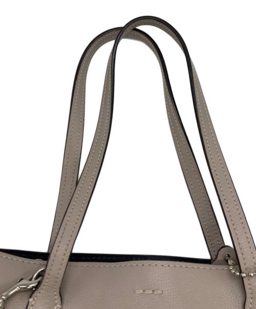 COACH（コーチ）COACH (コーチ) アベニュートートバッグ ベージュの古着・服飾アイテム