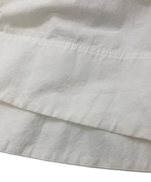 ATON（エイトン）ATON (エイトン) フロントタックAラインフレアスカート ホワイト サイズ:	SIZE 01の古着・服飾アイテム