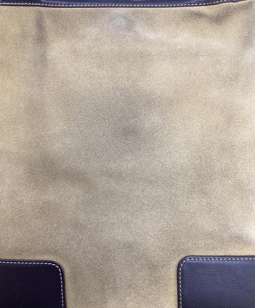 LOEWE（ロエベ）LOEWE (ロエベ) アナグラムスエードショルダーバッグ ベージュの古着・服飾アイテム