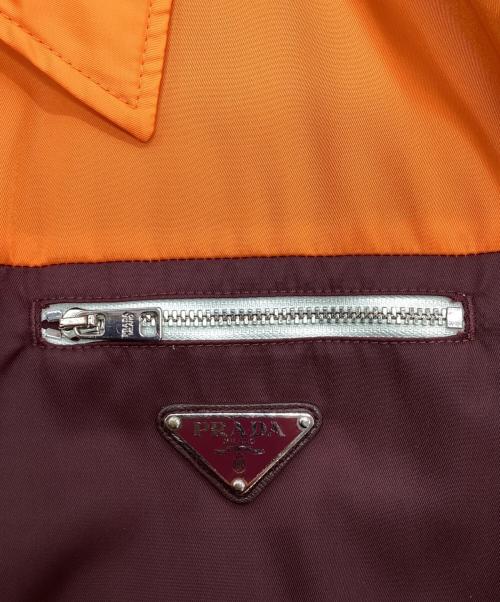 PRADA（プラダ）PRADA (プラダ) トライアングルロゴナイロンジップジャケット オレンジ サイズ:SIZE 48の古着・服飾アイテム