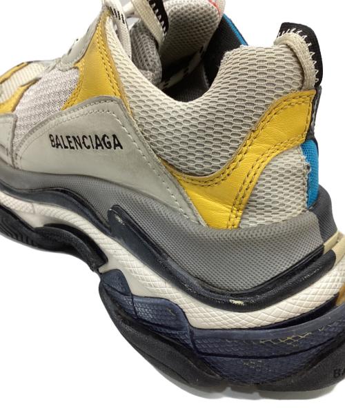 BALENCIAGA（バレンシアガ）BALENCIAGA (バレンシアガ) Triple S マルチカラー サイズ:SIZE 26.5cmの古着・服飾アイテム
