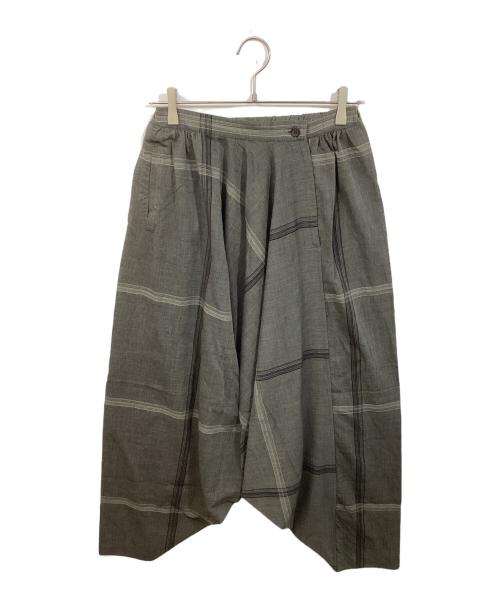 ISSEY MIYAKE  PwRMANwNTw（イッセイミヤケ ペルマネンテ）ISSEY MIYAKE  PwRMANwNTw (イッセイミヤケ ペルマネンテ) デザインサルエルパンツ グレー サイズ:Mの古着・服飾アイテム