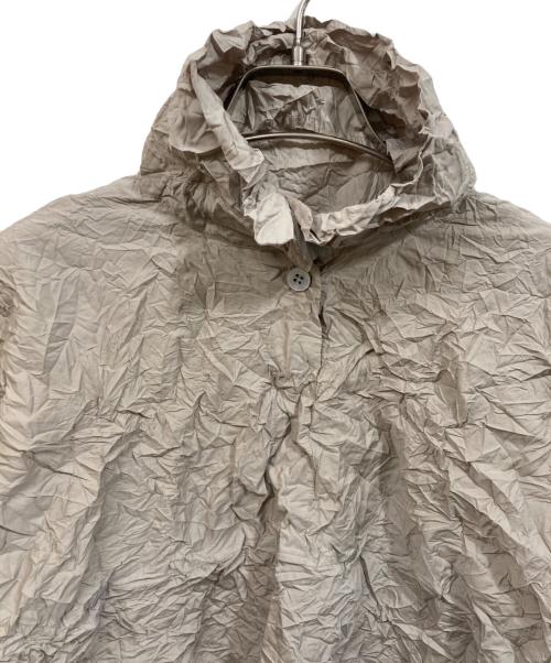 ISSEY MIYAKE（イッセイミヤケ）ISSEY MIYAKE (イッセイミヤケ) シワ加工ブラウス グレー サイズ:	SIZE Mの古着・服飾アイテム