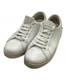 PRADA（プラダ）の古着「スニーカー」｜ホワイト