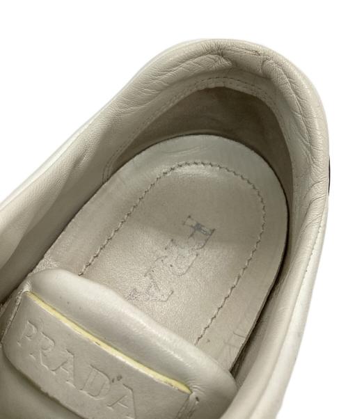 PRADA（プラダ）PRADA (プラダ) スニーカー ホワイト サイズ:	SIZE 36の古着・服飾アイテム