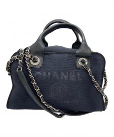 CHANELシャネル）の古着「ドーヴィルボーリングバッグ」｜ブラック