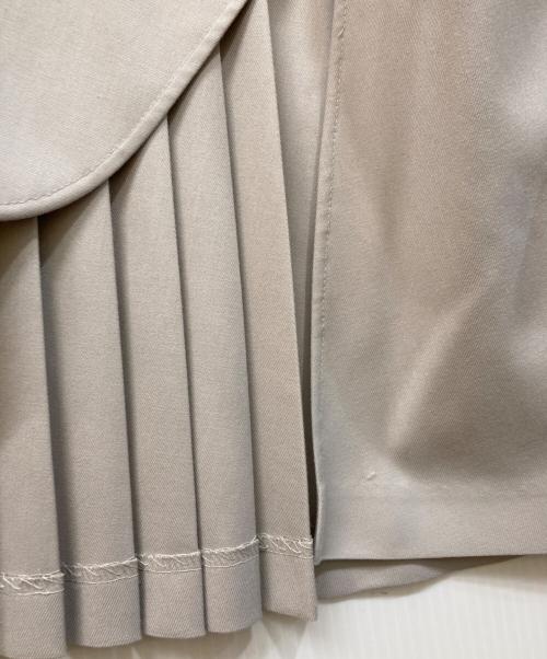 LE PHIL（ル フィル）LE PHIL (ル フィル) バックプリーツブラウス アイボリー サイズ:	SIZE Freeの古着・服飾アイテム