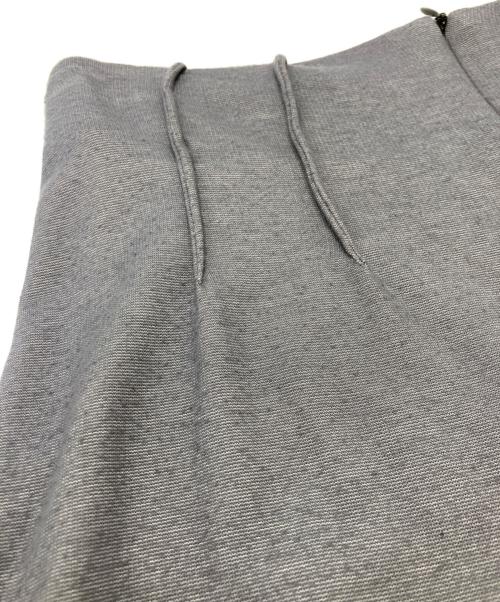 MM6 Maison Margiela（エムエムシックスメゾンマルジェラ）MM6 Maison Margiela (エムエムシックスメゾンマルジェラ) スウェットスカート グレー サイズ:Sの古着・服飾アイテム