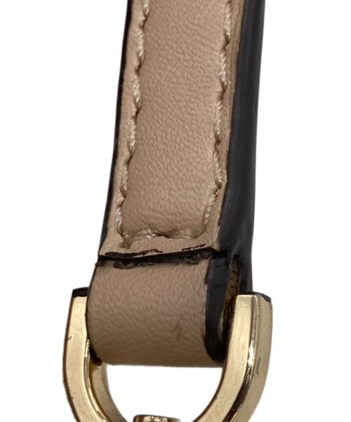 MICHAEL KORS（マイケル・コース）MICHAEL KORS (マイケル・コース) ショルダーバッグ ベージュの古着・服飾アイテム