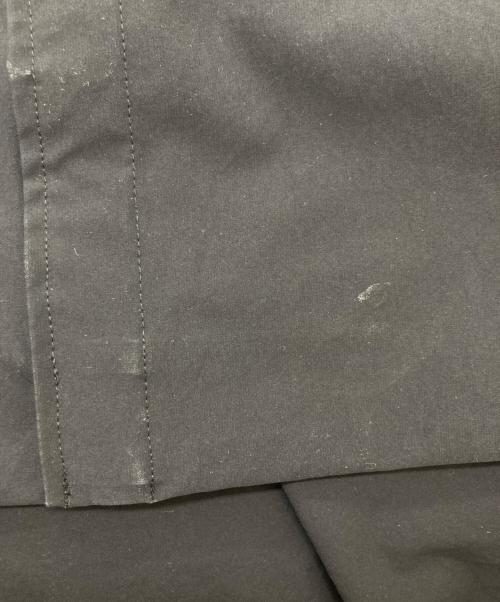 ISSEY MIYAKE（イッセイミヤケ）ISSEY MIYAKE (イッセイミヤケ) トレンチコート ブラック サイズ:SIZE 2の古着・服飾アイテム