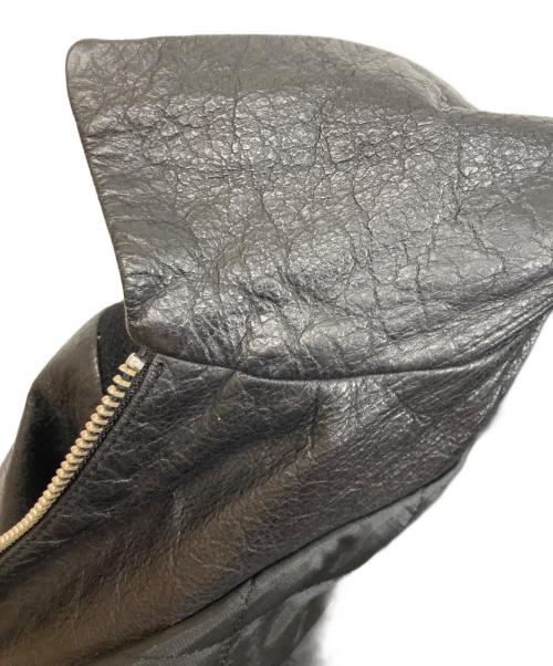 R.NEWBOLD（アールニューボールド）R.NEWBOLD (アールニューボールド) カウレザージャケット ブラック サイズ:Mの古着・服飾アイテム