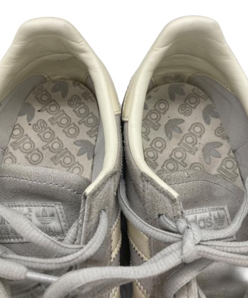 adidas（アディダス）adidas (アディダス) スニーカー グレー サイズ:	SIZE 26cmの古着・服飾アイテム