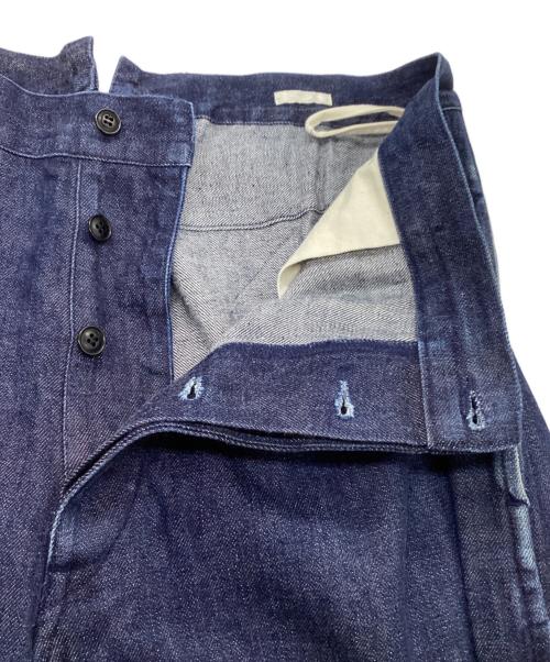 COMOLI（コモリ）COMOLI (コモリ) デニム オーバーパンツ インディゴ サイズ:SIZE 3の古着・服飾アイテム