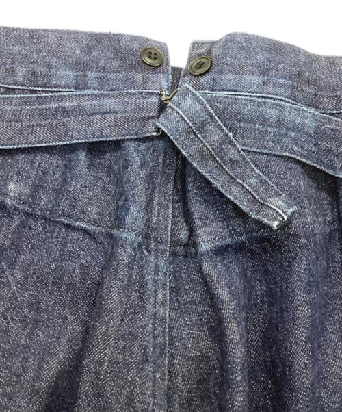 COMOLI（コモリ）COMOLI (コモリ) デニム オーバーパンツ インディゴ サイズ:SIZE 3の古着・服飾アイテム