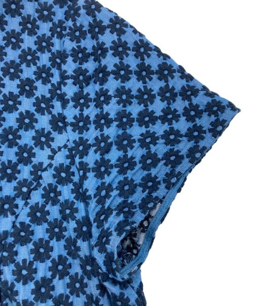 Maglie le cassetto（マーリエ ル カセット）Maglie le cassetto (マーリエ ル カセット) フラワー刺繍デニムワンピース ブルー サイズ:SIZE 11の古着・服飾アイテム