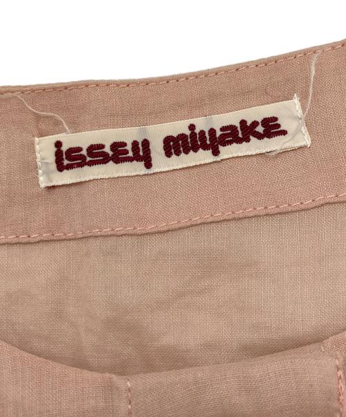ISSEY MIYAKE（イッセイミヤケ）ISSEY MIYAKE (イッセイミヤケ) コットンリネンエンブロイダリーシャツ ピンク サイズ:SIZE 9の古着・服飾アイテム