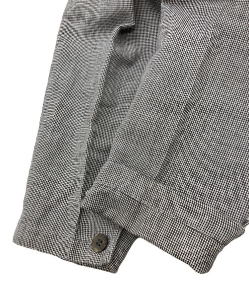 I.S. ISSEY MIYAKE（イッセイ ミヤケ）I.S. ISSEY MIYAKE (イッセイ ミヤケ) リネン混テーパードパンツ グレー サイズ:9の古着・服飾アイテム