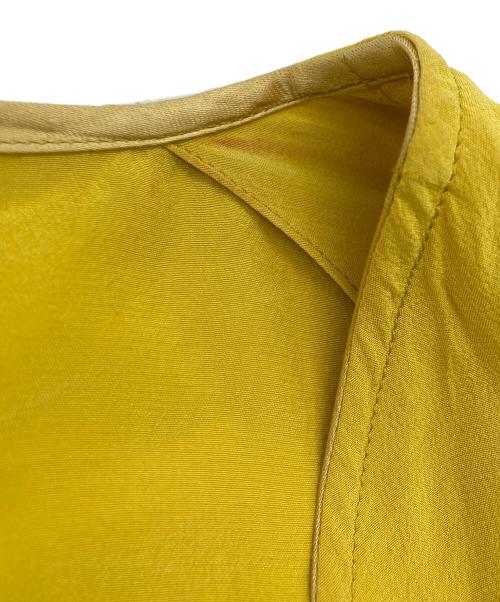 Maison Margiela（メゾンマルジェラ）Maison Margiela (メゾンマルジェラ) ノースリーブブラウス イエロー サイズ:SIZE 38の古着・服飾アイテム