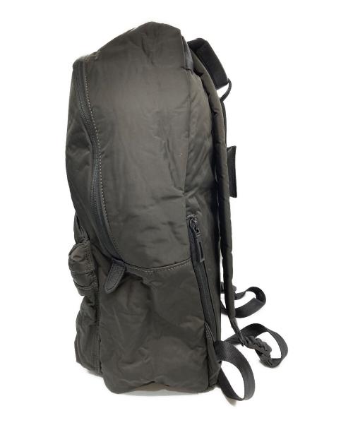 PELLE MORBIDA（ペッレモルビダ）PELLE MORBIDA (ペッレモルビダ) ハイロドロフォイルバックパック グレーの古着・服飾アイテム