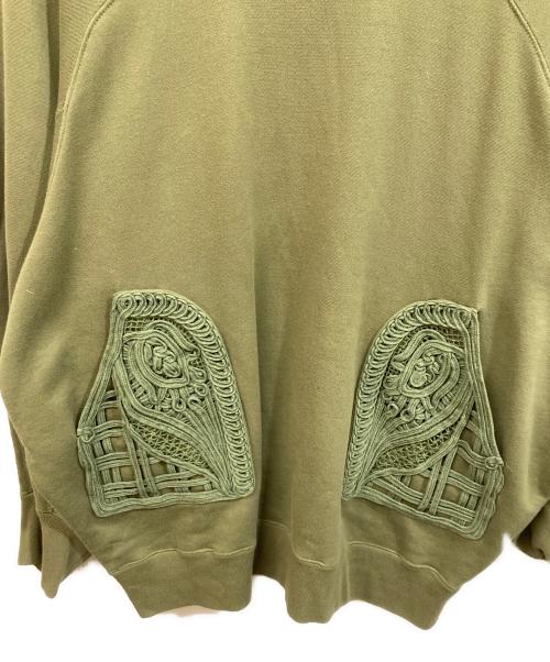 Mame Kurogouchi（マメクロゴウチ）mame kurogouchi (マメクロゴウチ) Cording Embroidered Oversized Sweatshirt カーキ サイズ:	SIZE 3の古着・服飾アイテム