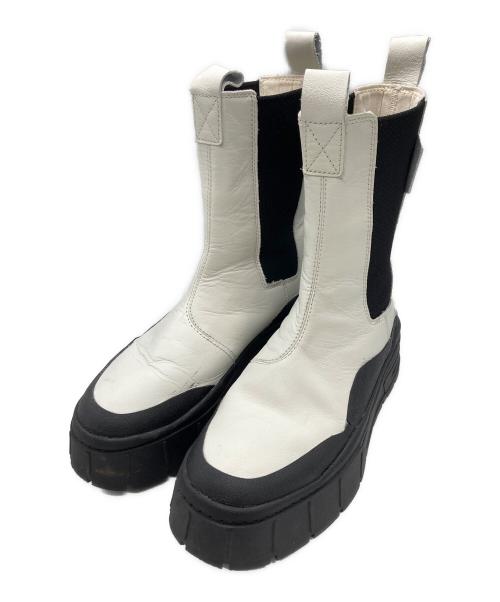 PUMA（プーマ）PUMA (プーマ) MAYZE STACK CHELSEA ホワイト サイズ:	SIZE 24cmの古着・服飾アイテム
