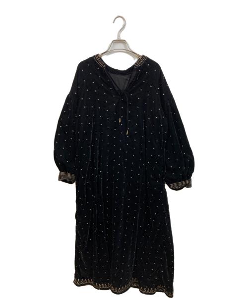 Ample（アンプル）Ample (アンプル) ベロアドット刺繍ワンピース ブラック サイズ:	SIZE Freeの古着・服飾アイテム