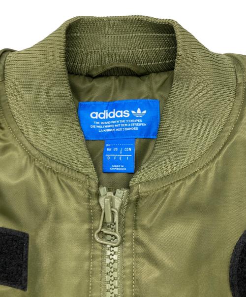 adidas Originals（アディダスオリジナル）adidas Originals (アディダスオリジナル) Logo Padded Bomber Jacket カーキ サイズ:SIZE Oの古着・服飾アイテム