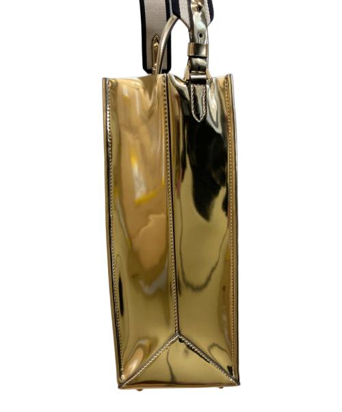 N°21（ヌメロヴェントゥーノ）N°21 (ヌメロヴェントゥーノ) 2WAYロゴミラーバッグ ゴールドの古着・服飾アイテム