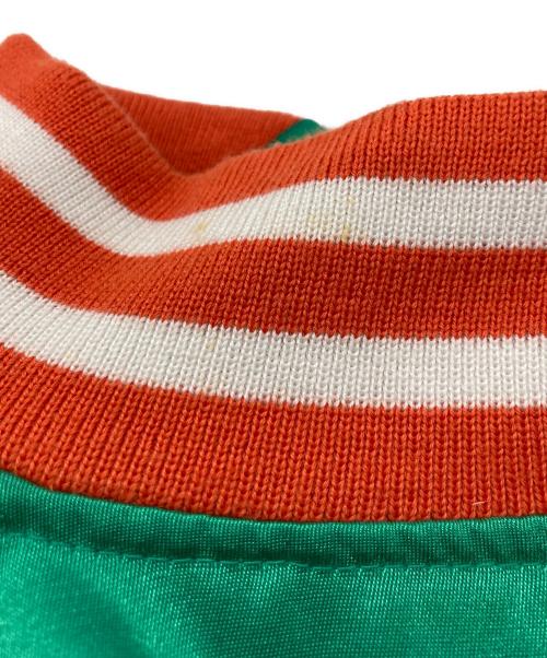 MITCHELL & NESS（ミッチェルアンドネス）MITCHELL & NESS (ミッチェルアンドネス) スタジャン グリーン サイズ:Sの古着・服飾アイテム