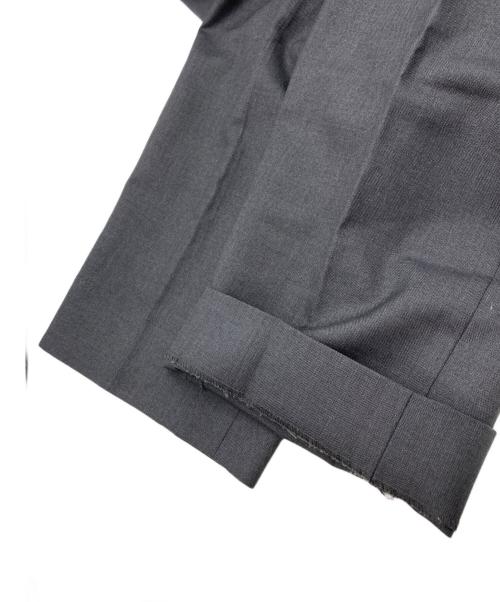 AURALEE（オーラリー）AURALEE (オーラリー) BLUEFACED WOOL SLACKS グレー サイズ:SIZE 3の古着・服飾アイテム