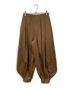 ENFOLDエンフォルド）の古着「W/PEトロピカル Vase TROUSERS」｜ブラウン
