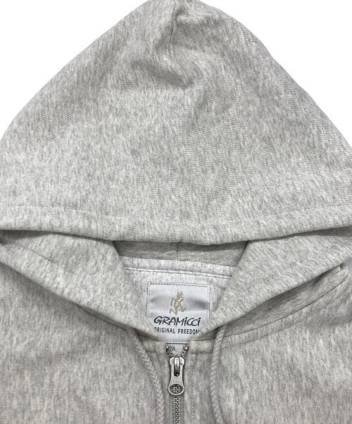GRAMICCI（グラミチ）GRAMICCI (グラミチ) MOUNTAINEERING ZIP HOODED SWEATSHIRT グレー サイズ:SIZE Lの古着・服飾アイテム