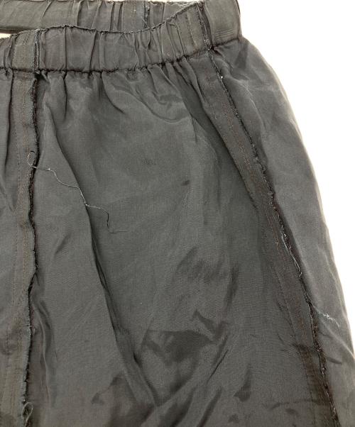 ROBE DE CHAMBRE COMME DES GARCONS（ローブドシャンブル コムデギャルソン）ROBE DE CHAMBRE COMME DES GARCONS (ローブドシャンブル コムデギャルソン) キュプラフリルカーゴスカート ブラック サイズ:不明の古着・服飾アイテム
