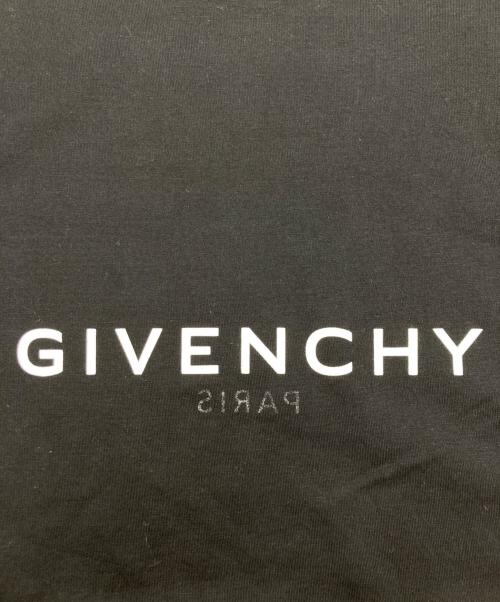 GIVENCHY（ジバンシィ）GIVENCHY (ジバンシィ) リバースロゴプリントTシャツ ブラック サイズ:	SIZE Lの古着・服飾アイテム