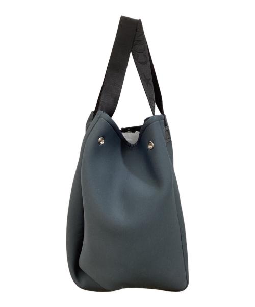CONVERSE TOKYO（コンバーストウキョウ）CONVERSE TOKYO (コンバーストウキョウ) LOGO HANDLE NEOPRENE TOTE BAG ネイビーの古着・服飾アイテム
