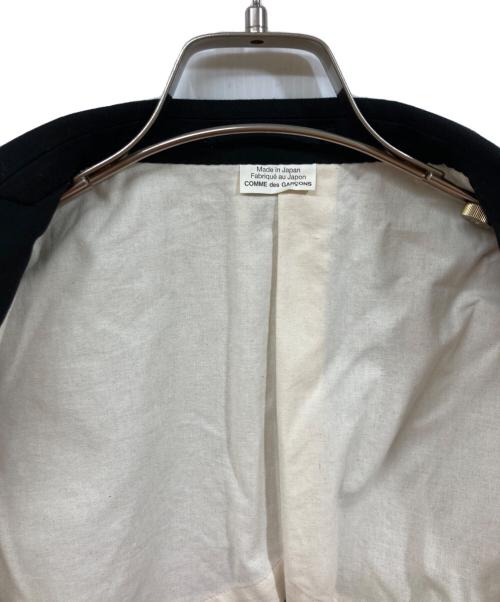 COMME des GARCONS HOMME PLUS（コムデギャルソンオムプリュス）COMME des GARCONS HOMME PLUS (コムデギャルソンオムプリュス) ポリ製品染めカッティングスワローテールジャケット ブラック サイズ:SIZE Sの古着・服飾アイテム