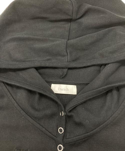 darich（ダーリッチ）Darich (ダーリッチ) ヘンリーネックフードミニワンピース ブラック サイズ:	SIZE Freeの古着・服飾アイテム