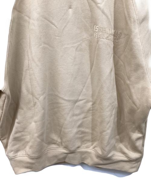 FOG ESSENTIALS（フィアオブゴッド エッセンシャル）FOG ESSENTIALS (フィアオブゴッド エッセンシャル) クルーネックスウェット ベージュ サイズ:	SIZE Lの古着・服飾アイテム